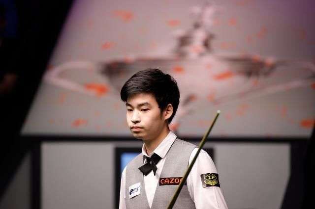 深厚的足球 深厚的足球