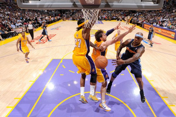 球在球员管 球在球员管