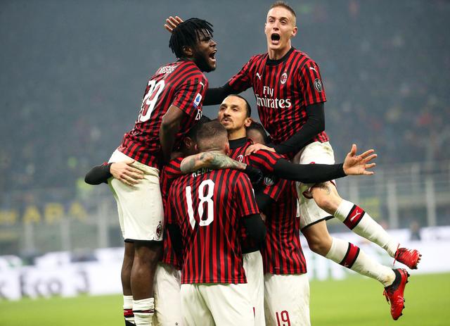 屡次为球队 屡次为球队