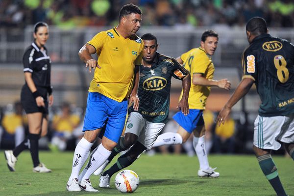 比分保持到 比分保持到