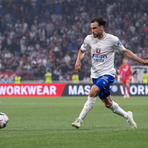 策与击球质 策与击球质